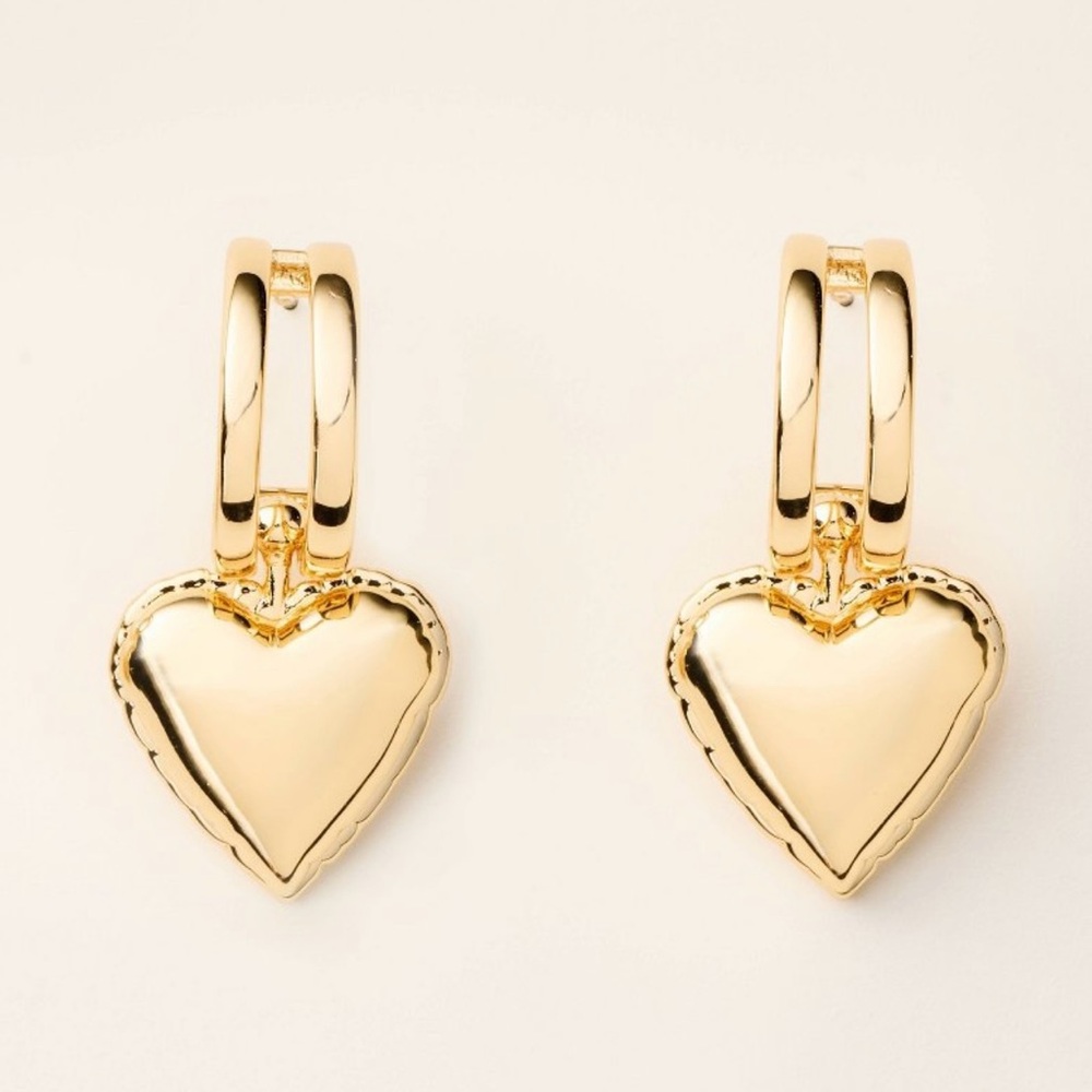 New Kate Spade Target Gold heart earrings with tags !!